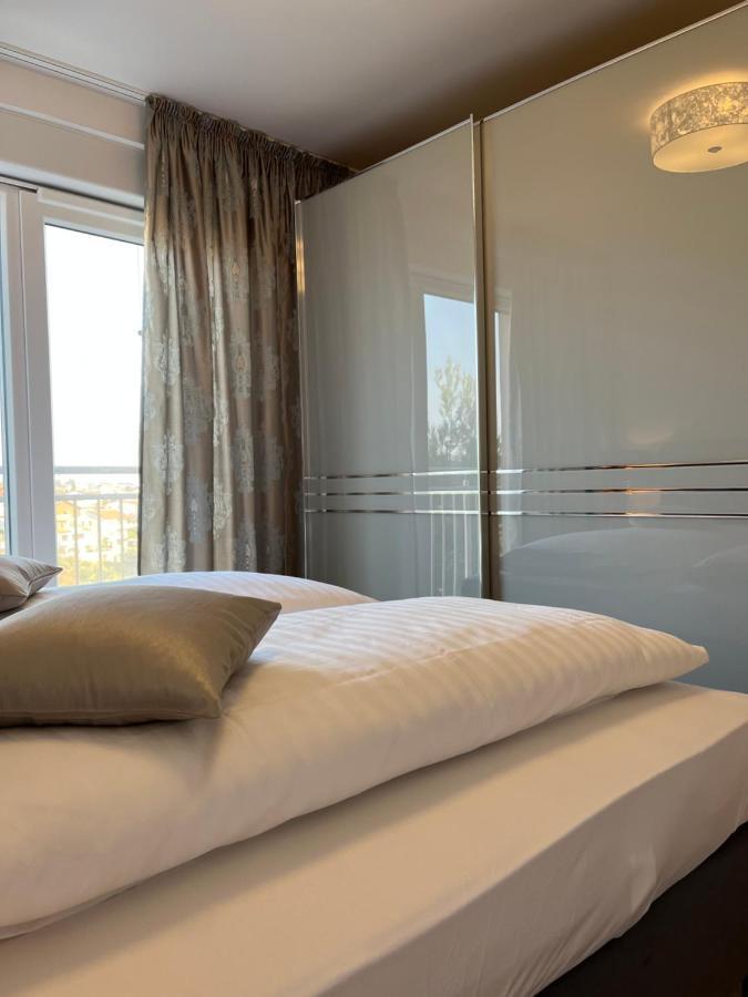 Apartman Yacht ميدولين المظهر الخارجي الصورة