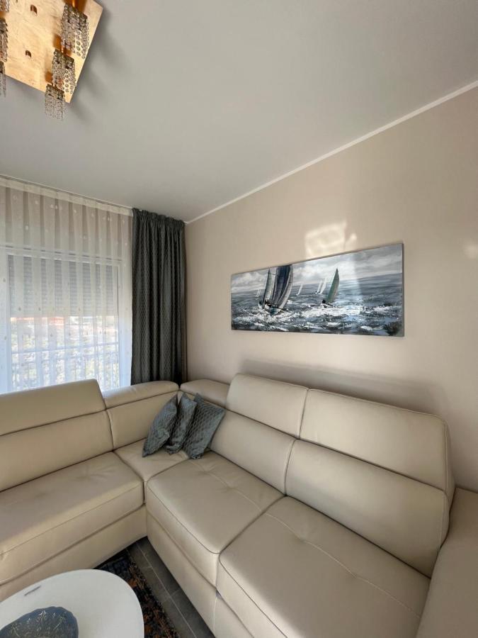 Apartman Yacht ميدولين المظهر الخارجي الصورة