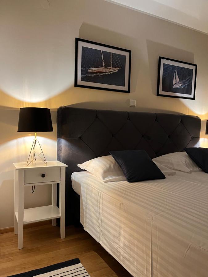 Apartman Yacht ميدولين المظهر الخارجي الصورة